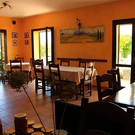Couette-café Il Campanile 3*